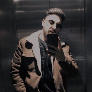 Meet your Posher, Özgür